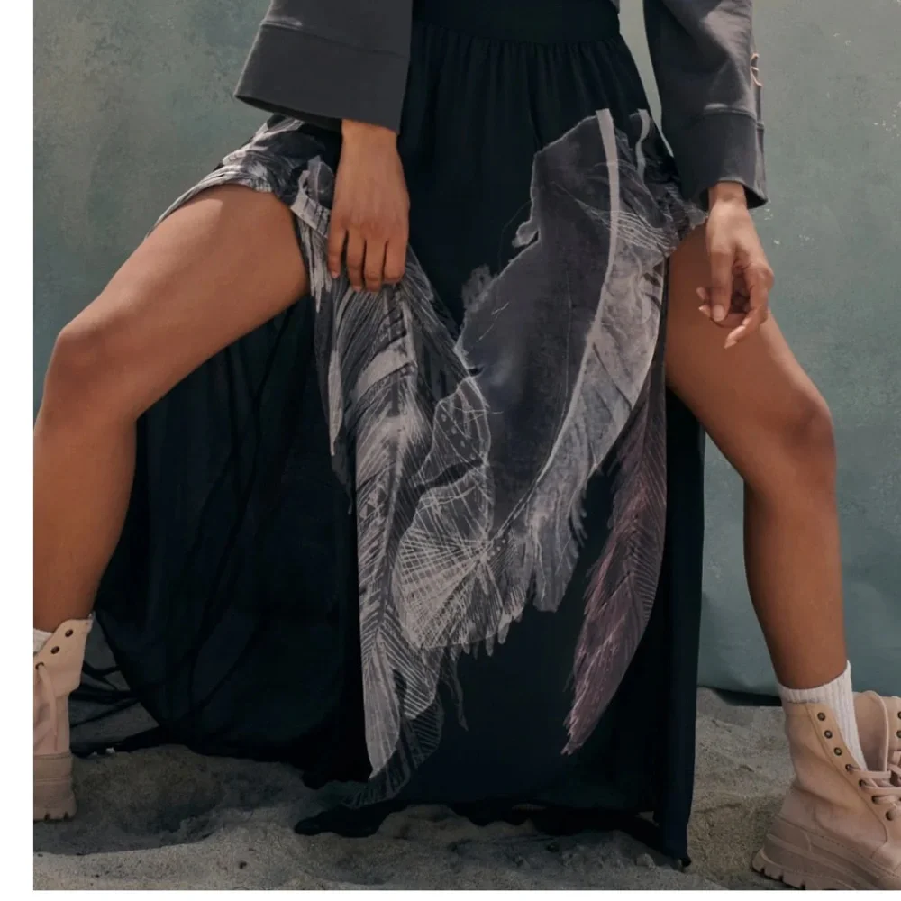 FREE PEOPLE / The Class Back to Center Skirt, Brand new, size x-small - Picture 3 of 6